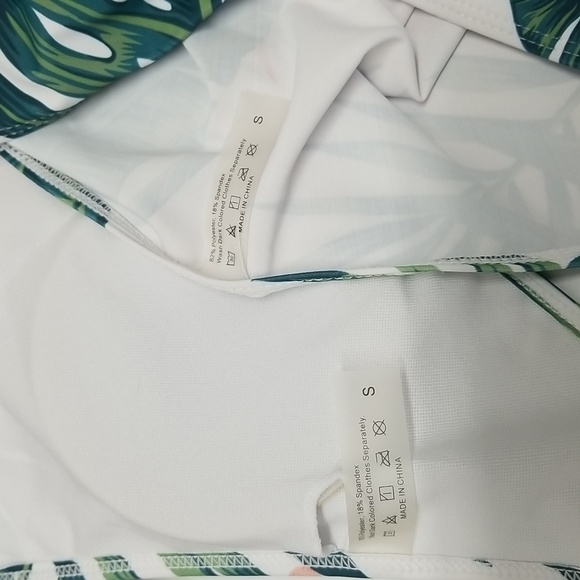 Shein Bikini Swimsuit Set Tropical Leaf Print Womens Small - Picture 7 of 7